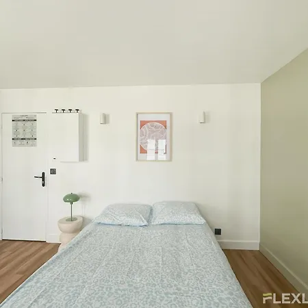 Apartment Charming 20m In 20 With Shared Terrace *